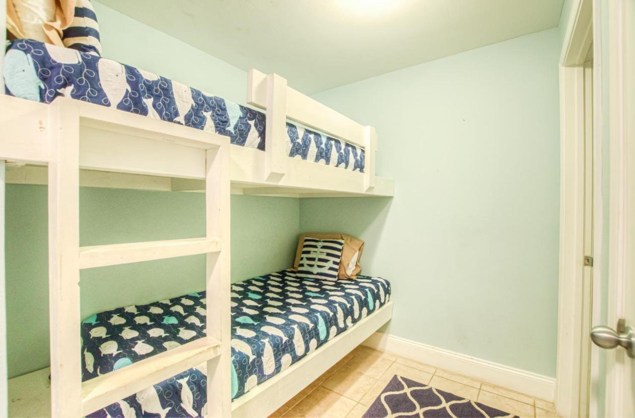 Laketown Wharf 1435 By Aneliya Panama City Beach Esterno foto